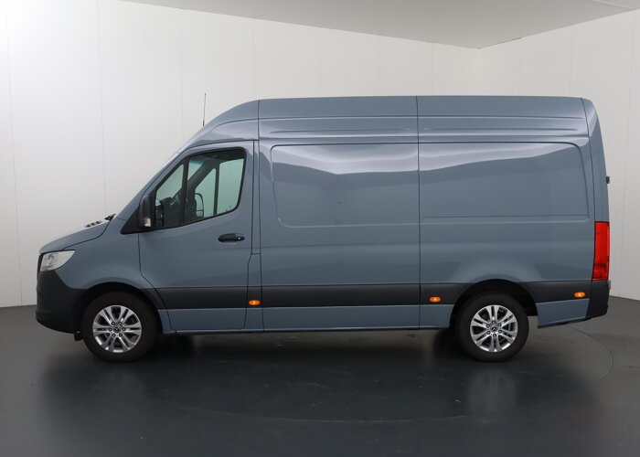 Mercedes-Benz Sprinter 317 CDI L2 H2 Pro
