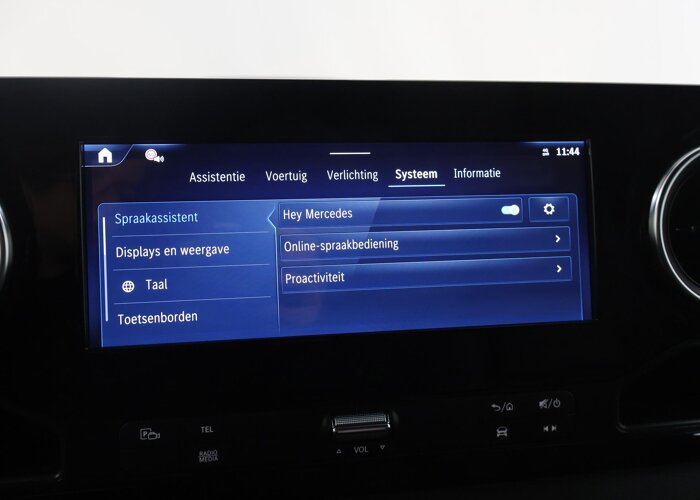 Mercedes-Benz Sprinter 317 CDI L2 H2 Pro