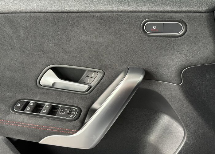 Mercedes-Benz A-Klasse 180 Business Solution AMG