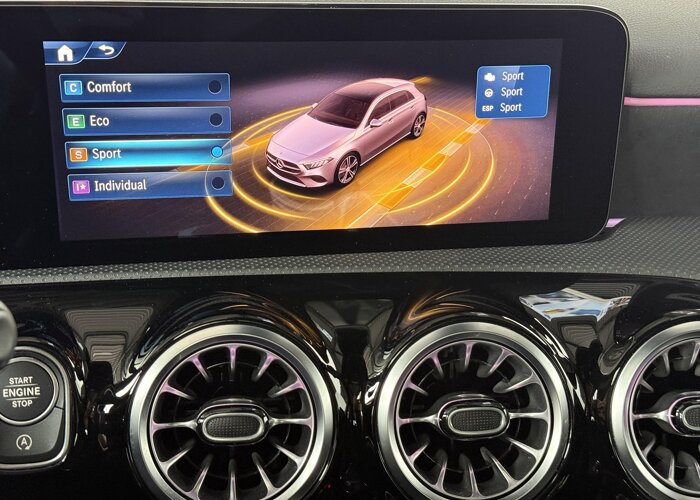 Mercedes-Benz A-Klasse 180 Business Solution AMG