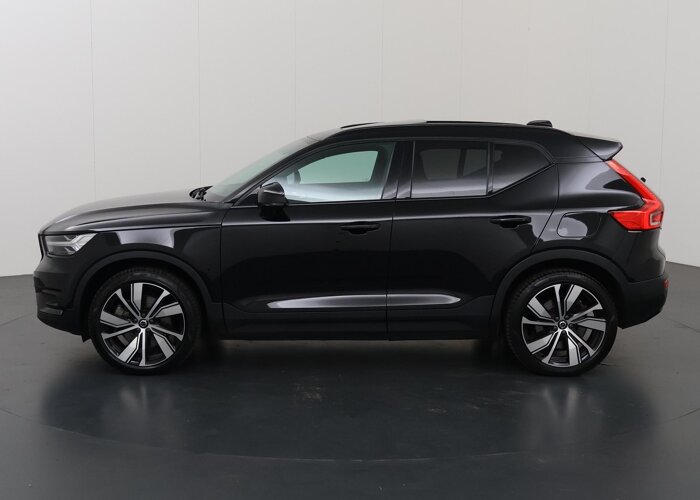 Volvo XC40 Recharge P8 AWD R-Design