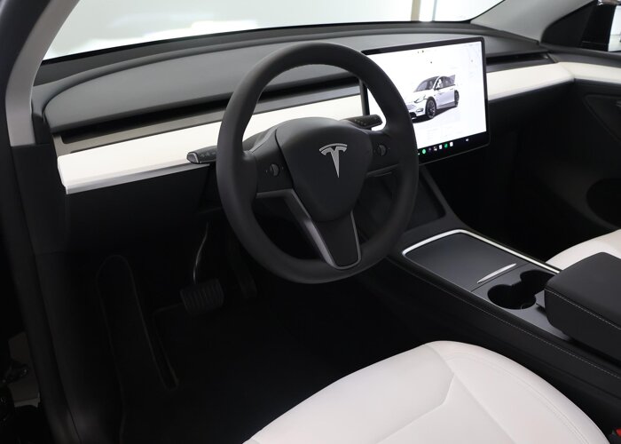 Tesla Model Y Long Range AWD 75 kWh