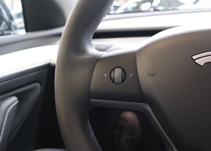 Tesla Model Y Long Range AWD 75 kWh