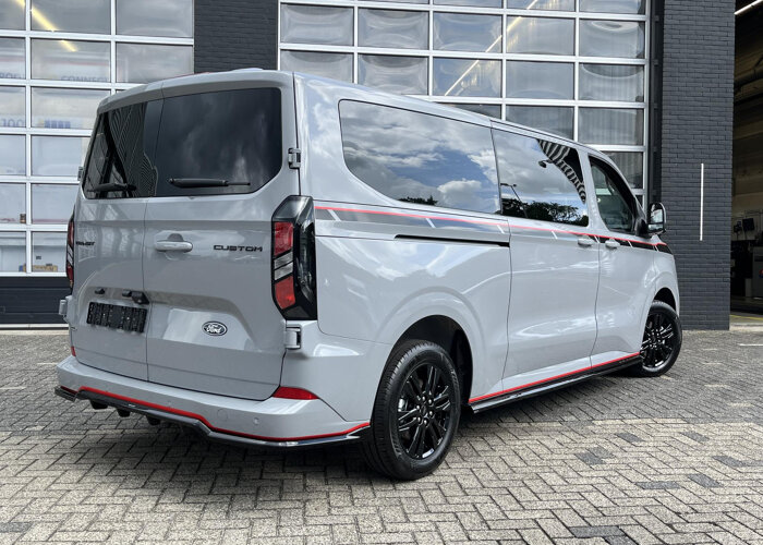 Ford Transit Custom 320 2.5 PHEV L2H1 Grey Platinum Dubbele Cabine