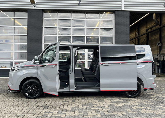 Ford Transit Custom 320 2.5 PHEV L2H1 Grey Platinum Dubbele Cabine