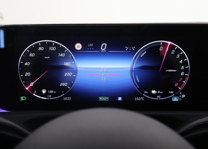 Mercedes-Benz A-Klasse 250 e Business Solution AMG