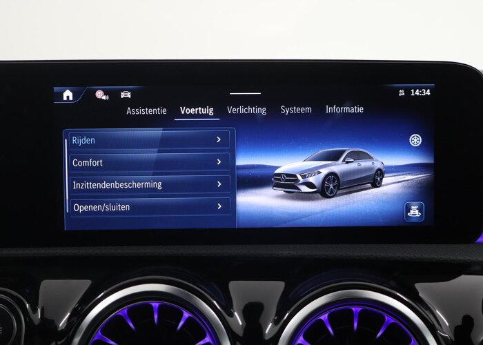 Mercedes-Benz A-Klasse 250 e Business Solution AMG