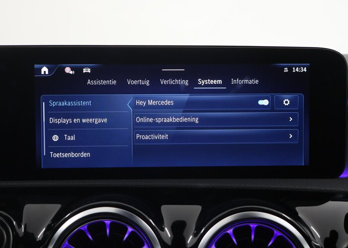 Mercedes-Benz A-Klasse 250 e Business Solution AMG