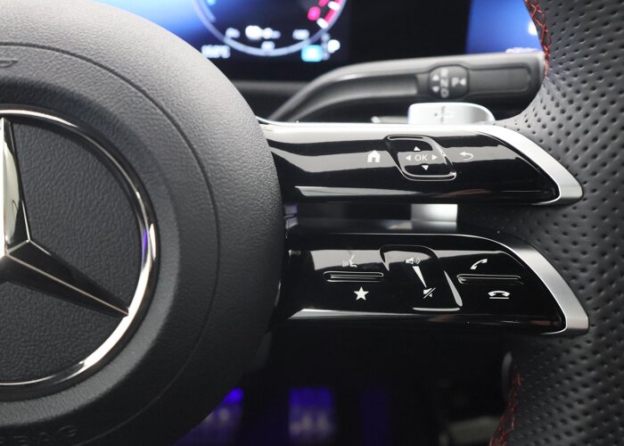 Mercedes-Benz A-Klasse 250 e Business Solution AMG