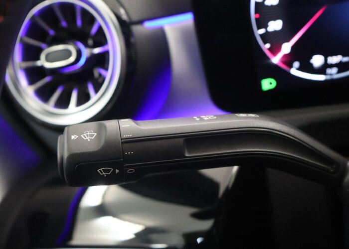 Mercedes-Benz A-Klasse 250 e Business Solution AMG