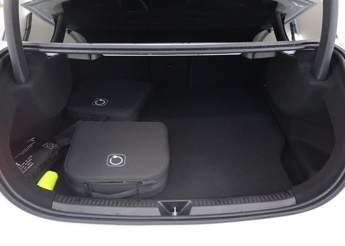 Mercedes-Benz A-Klasse 250 e Business Solution AMG