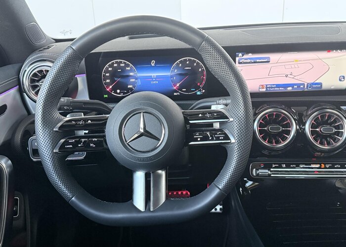 Mercedes-Benz CLA-Klasse 180 Business Solution AMG