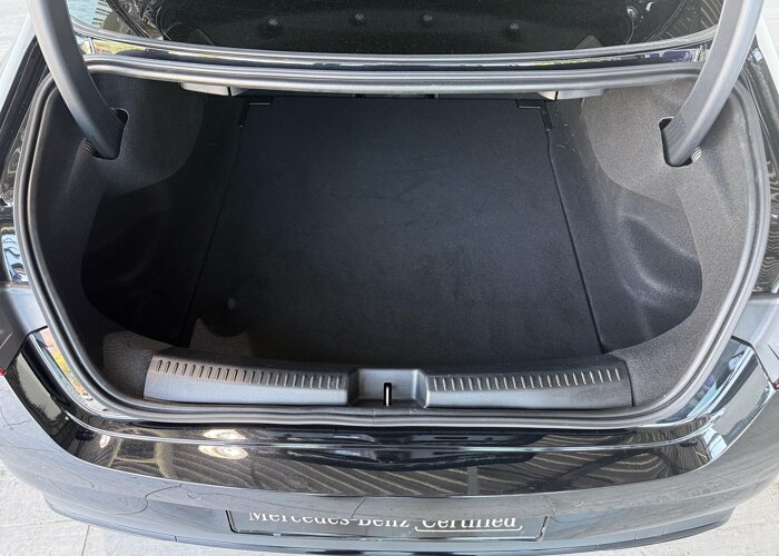 Mercedes-Benz CLA-Klasse 180 Business Solution AMG
