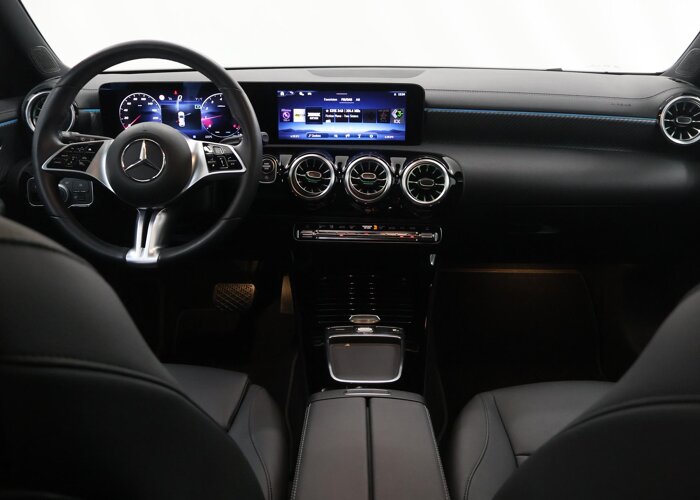 Mercedes-Benz CLA-Klasse Shooting Brake 180 Star Edition Luxury Line