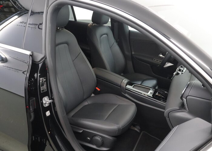 Mercedes-Benz CLA-Klasse Shooting Brake 180 Star Edition Luxury Line