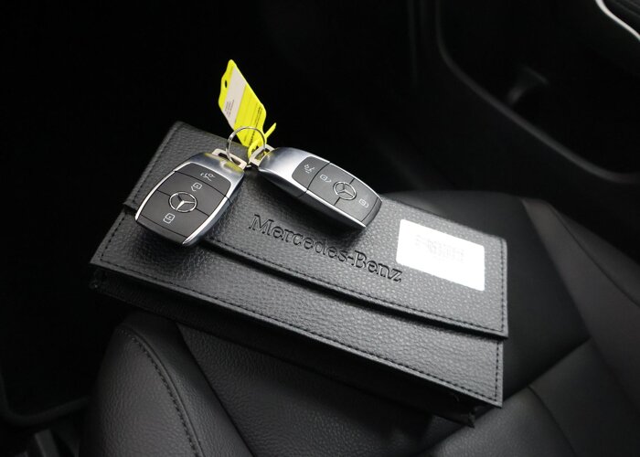 Mercedes-Benz CLA-Klasse Shooting Brake 180 Star Edition Luxury Line