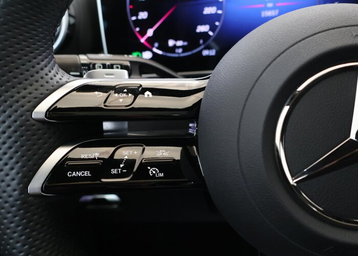 Mercedes-Benz C-Klasse Estate 300e Business Solution AMG