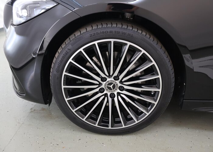 Mercedes-Benz C-Klasse Estate 300e Business Solution AMG