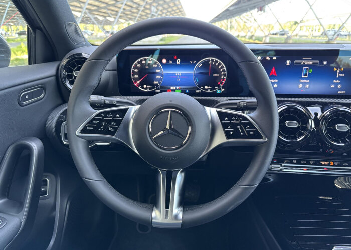 Mercedes-Benz A-Klasse 250e Business Solution
