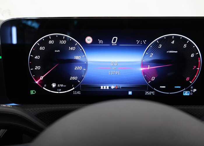 Mercedes-Benz A-Klasse 180 Business Solution AMG