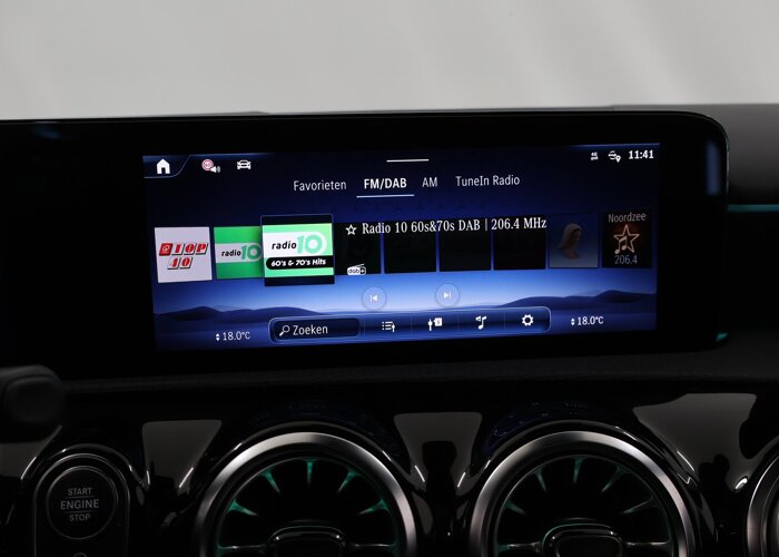 Mercedes-Benz A-Klasse 180 Business Solution AMG