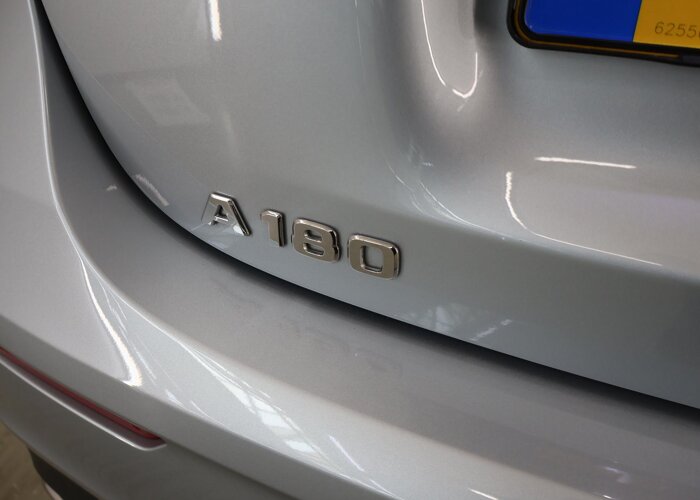 Mercedes-Benz A-Klasse 180 Business Solution AMG