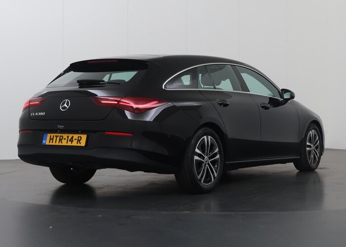 Mercedes-Benz CLA-Klasse Shooting Brake 180 Star Edition