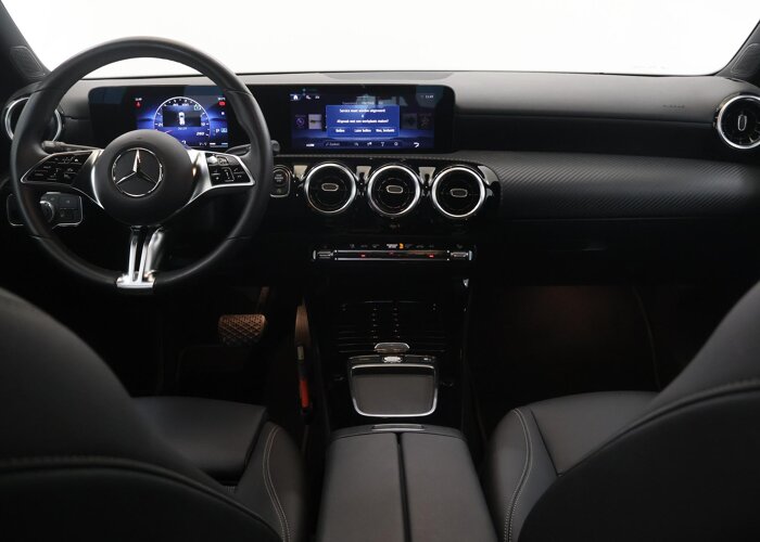 Mercedes-Benz CLA-Klasse Shooting Brake 180 Star Edition