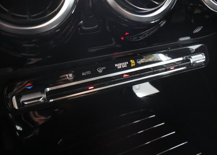 Mercedes-Benz CLA-Klasse Shooting Brake 180 Star Edition