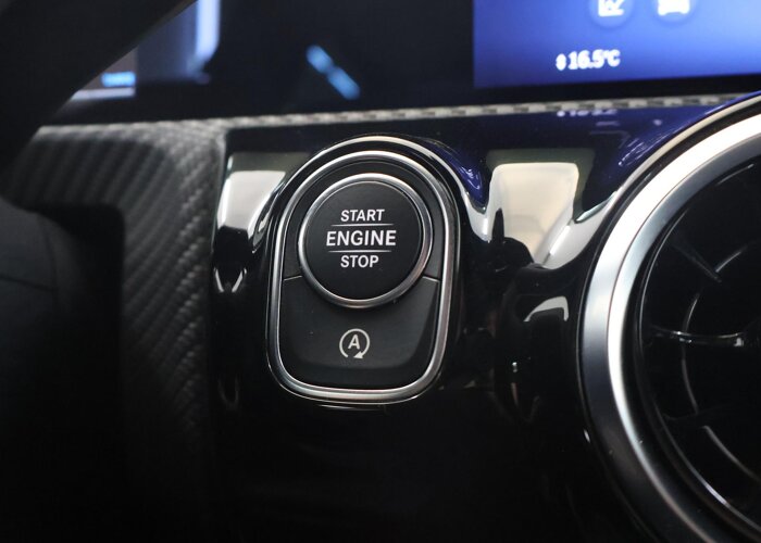Mercedes-Benz CLA-Klasse Shooting Brake 180 Star Edition