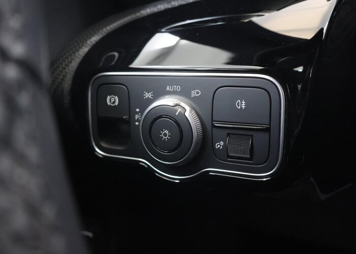 Mercedes-Benz CLA-Klasse Shooting Brake 180 Star Edition