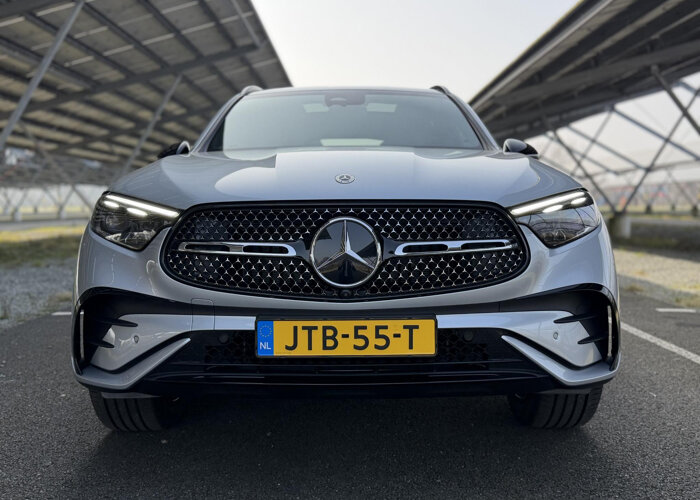Mercedes-Benz GLC 300e 4MATIC Sport Edition