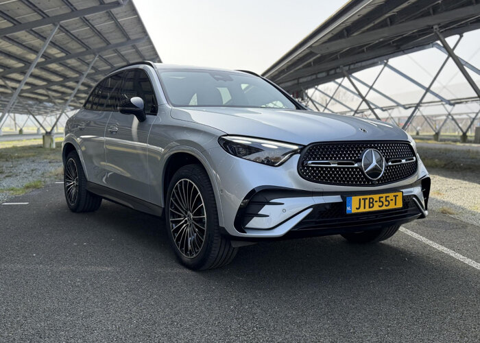 Mercedes-Benz GLC 300e 4MATIC Sport Edition