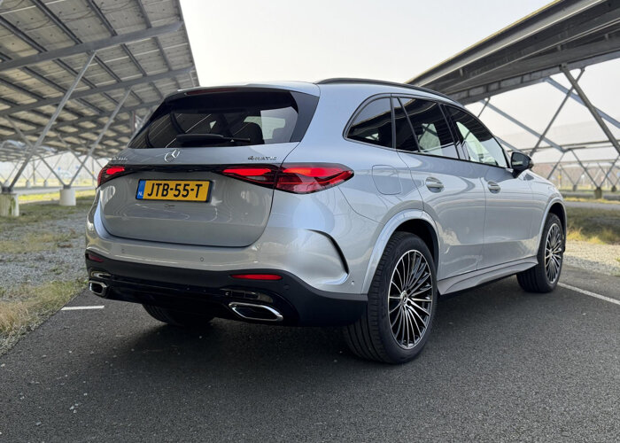 Mercedes-Benz GLC 300e 4MATIC Sport Edition