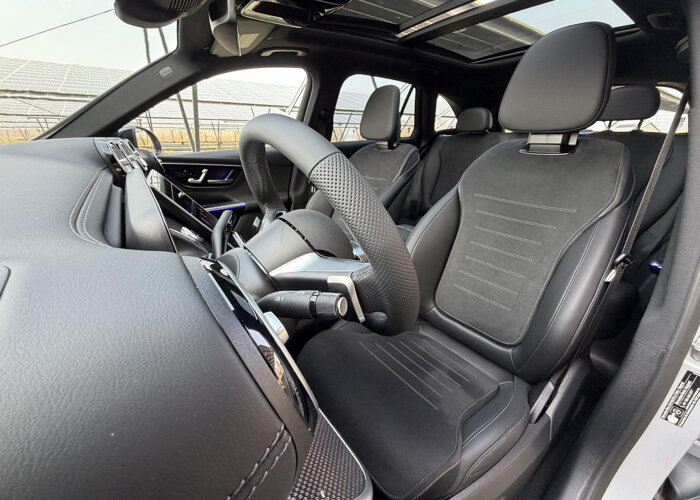 Mercedes-Benz GLC 300e 4MATIC Sport Edition