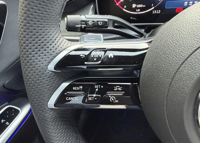 Mercedes-Benz GLC 300e 4MATIC Sport Edition