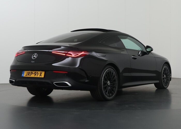 Mercedes-Benz CLE Coupé 300 4MATIC AMG Line