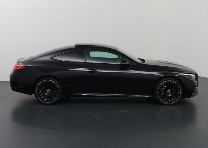 Mercedes-Benz CLE Coupé 300 4MATIC AMG Line
