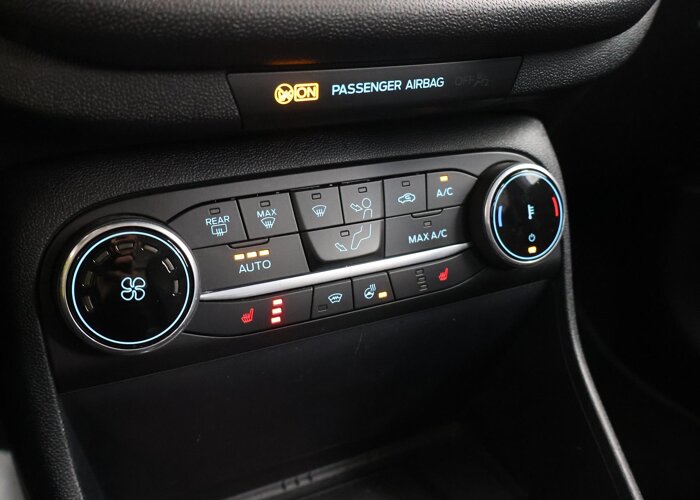 Ford Fiesta 1.0 EcoBoost Hybrid Titanium