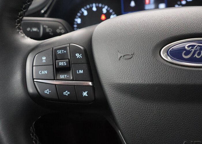 Ford Fiesta 1.0 EcoBoost Hybrid Titanium