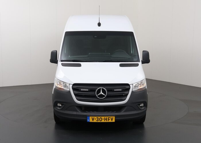 Mercedes-Benz Sprinter 315 CDI | AUT. | L2 H1 | FWD |