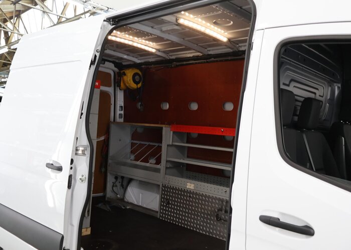 Mercedes-Benz Sprinter 315 CDI | AUT. | L2 H1 | FWD |