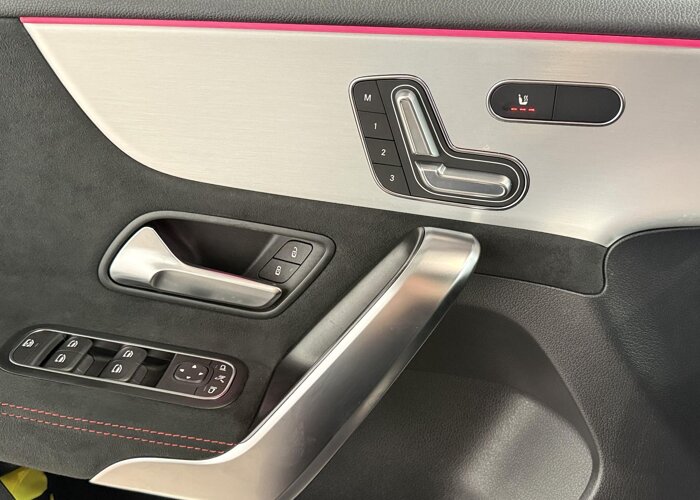 Mercedes-Benz A-Klasse 180 Business Solution AMG