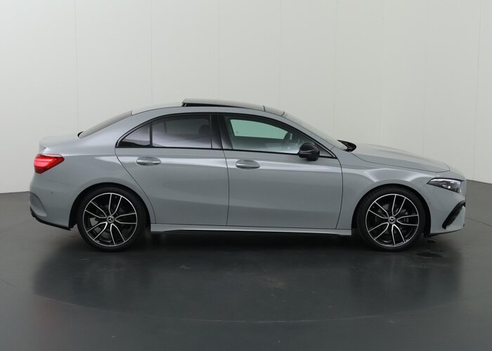 Mercedes-Benz A-Klasse 180 Business Solution AMG