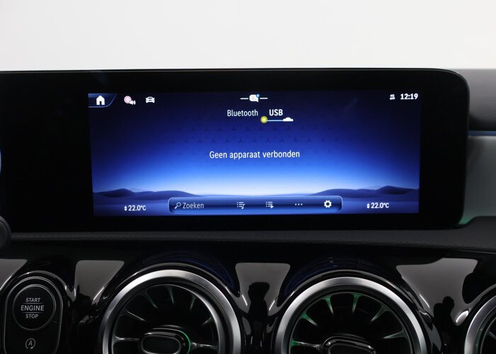 Mercedes-Benz A-Klasse 180 Business Solution AMG