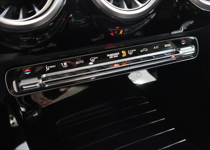 Mercedes-Benz A-Klasse 180 Business Solution AMG