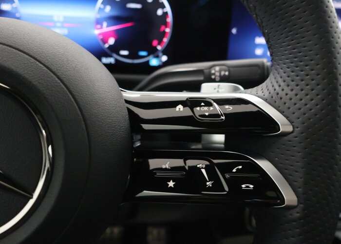 Mercedes-Benz A-Klasse 180 Business Solution AMG