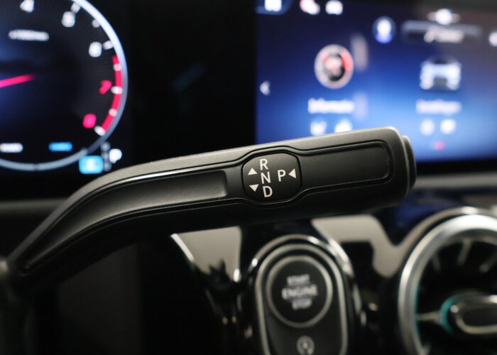 Mercedes-Benz A-Klasse 180 Business Solution AMG