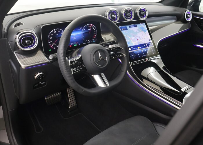 Mercedes-Benz GLC 300e 4MATIC Sport Edition