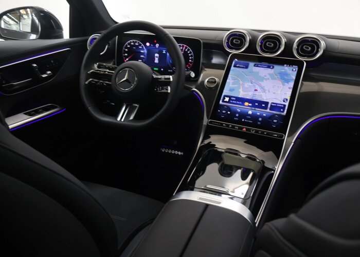 Mercedes-Benz GLC 300e 4MATIC Sport Edition